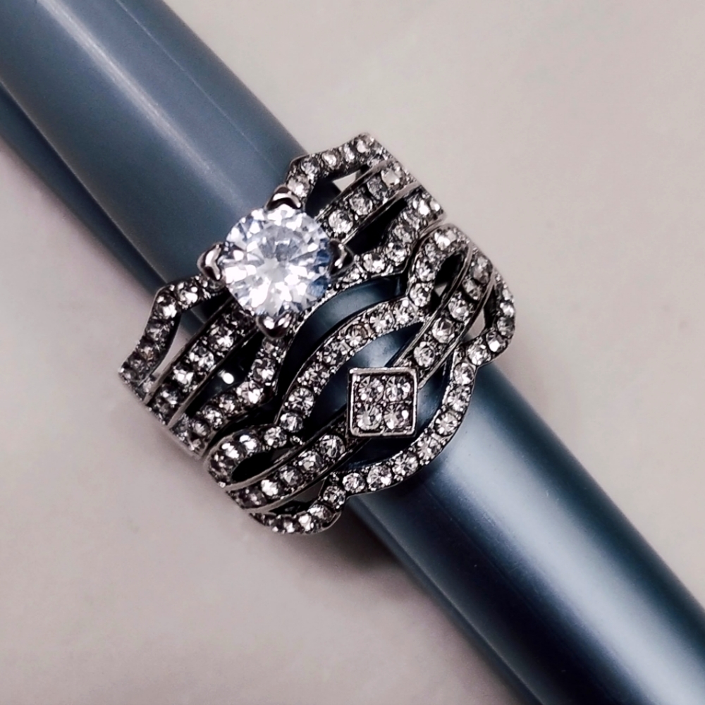 10k White Gold Womens Round Diamond Halo Woven Wedding Engagement Ring